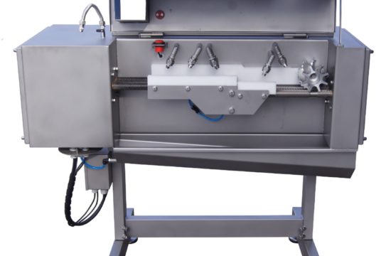 Advanced devices supporting the poultry slaughtering process from Szlachet-Stal.