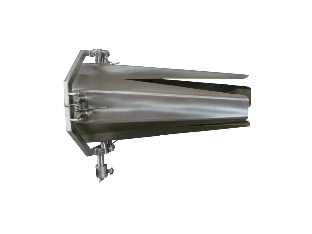 Szlachet-Stal devices for processing giblets and offal in poultry plants.