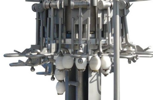 Evisceration equipment by Szlachet-Stal for high-quality poultry processing.