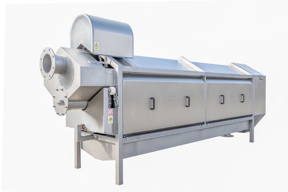 FEATHER AND WASTE SEPARATOR